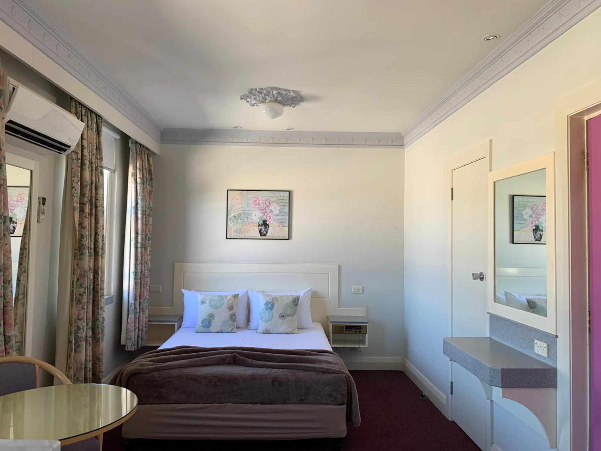 Moruya Monarch Hotel Esterno foto