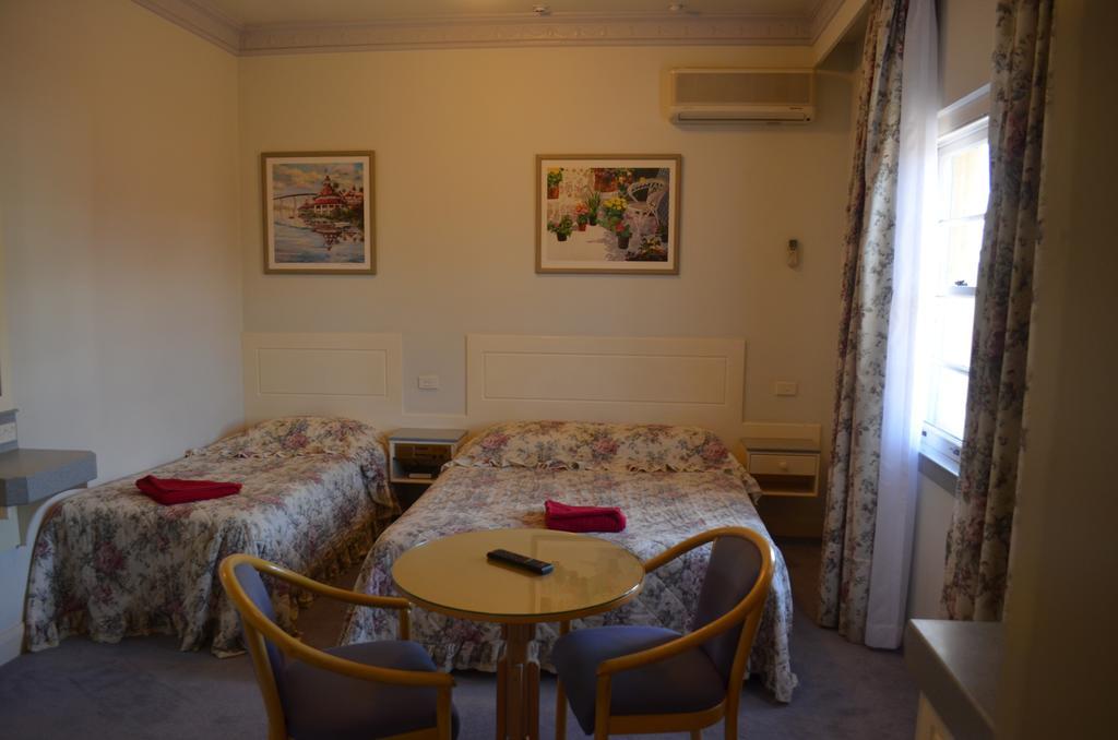 Moruya Monarch Hotel Esterno foto