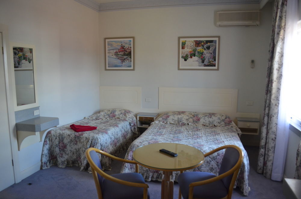 Moruya Monarch Hotel Esterno foto